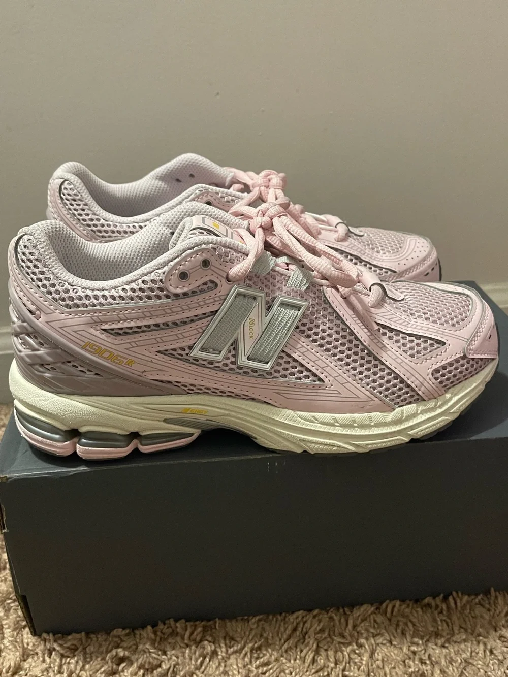 New Balance Sneakers